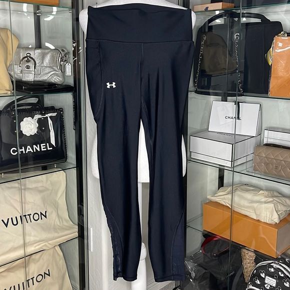 Under Armour Pants - UNDER ARMOUR Women's HeatGear Armour No-Slip Waistband Ankle Leggings in Black